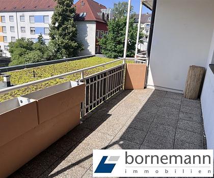 N-Südstadt! Freie 2-Zi.-Wohnung mit EBK, Loggia und TG-Duplex (optional)!