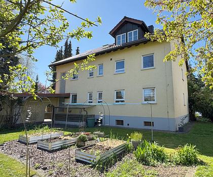 Kein Renovierungsstau! 3-Familienhaus mit großem Garten in Hirschaid