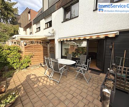 Gepflegtes Reihenmittelhaus mit Garten und Garage in ruhiger Wohnlage