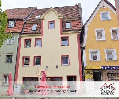 Top Rendite: Vollständig vermietetes Wohn-/Geschäftshaus mit Entwicklungspotential in Hersbruck