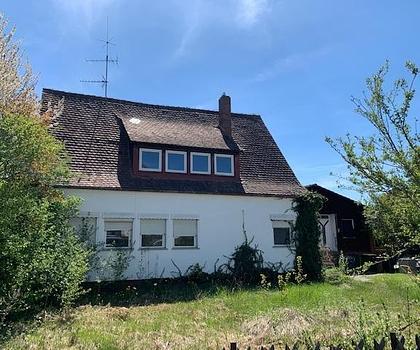 Die Lage macht´s ... 
Ensemble mit 2 Häusern ...