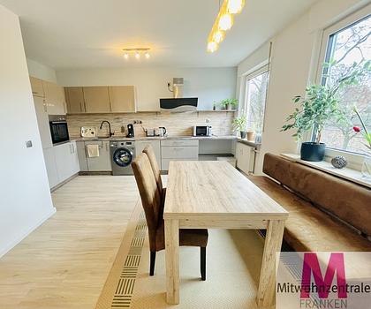 Geschmackvoll eingerichtete Wohnung mit traumhaften Blick auf die Nürnberger Altstadt