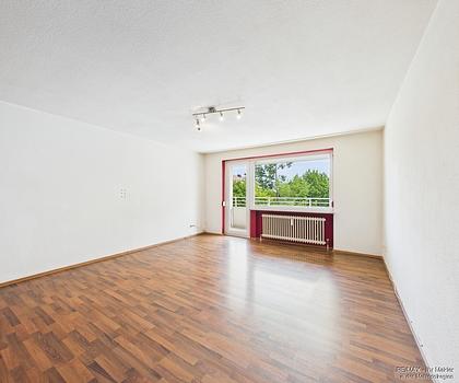 Open House am So. 21.09.25 um 11 Uhr - 
Gemütliche Eigentumswohnung in Oberasbach mit TG-Stellplatz