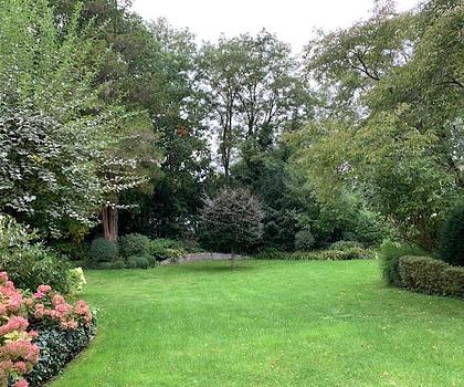 Exklusiv wohnen ... Parkblick inklusive ...