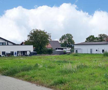 Baugrundstück für Mehrfamilienhaus- Bebauung in Hallerndorf/Schnaid