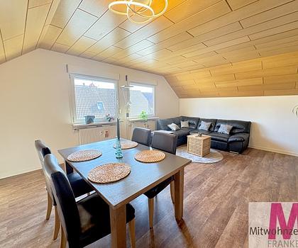 Modern bis klassisch möblierte  2 Zimmer Wohnung in Seukendorf 