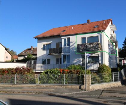 Gepflegte 2-Zimmer-Wohnung mit zwei Balkonen in Nürnberg - Neukatzwang