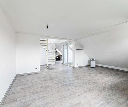 HEGERICH: Zentral, gemütlich und modern - Helle Maisnettewohnung in Oberasbach!