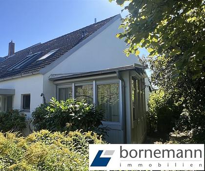 Tolle Lage Wetzendorf, ruhig + stadtnah! Renoviertes REH mit Anbau, Wintergarten + 2 Garagen!