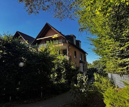 Tolle Wohnung in Ortsrandlage von Schwaig mit herrlichem Blick ins Grüne *** Keine zusätzliche Käuferprovision ***