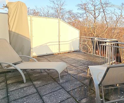 Geräumiges, top erhaltenes Reihenhaus in begehrter Wohnlage