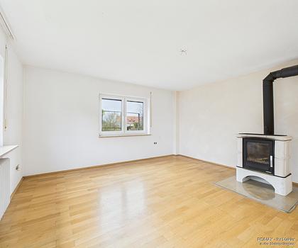 Zweifamilienhaus mit Potenzial in ruhiger Wohngegend