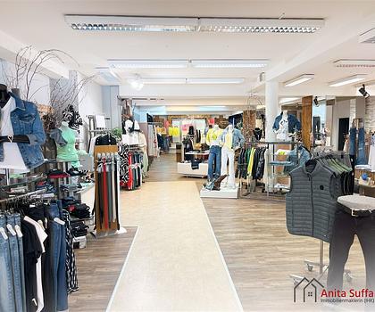 Raum für Ideen - großzügige Gewerbefläche im Herzen von Neustadt!