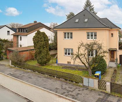 Zwei Generationen unter einem Dach oder Eigenheim mit Kapitalanlage?