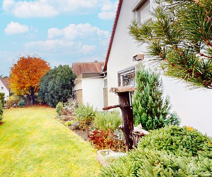 TOP LAGE: Einfamilienhaus - Nürnberg-Falkenheim -   Sehr Ruhig - viel SONNE  - wie JEDEN TAG URLAUB!
