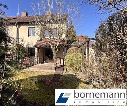 Beliebte Wohnlage, Hardhöhe! Freie DHH mit Südgarten + Garage!