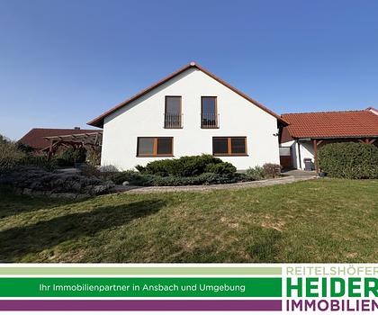 Wohnhaus mit viel Platz in sonniger Lage