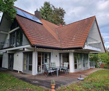 Architektonisch reizvolles Wohnhaus ...
großzügig und individuell ...