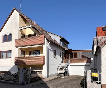 2-Familienhaus mit Doppelgarage in Forchheim/Kersbach