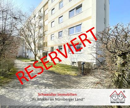 Sanier mich: 130 m² große 5-Zimmer-Wohnung mit Balkon, TG-Stellplatz u.v.m. in Nürnberg-Erlenstegen