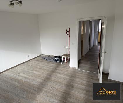 FRISCH AUFBEREITETE EINZIMMERWOHNUNG IN LANGWASSER