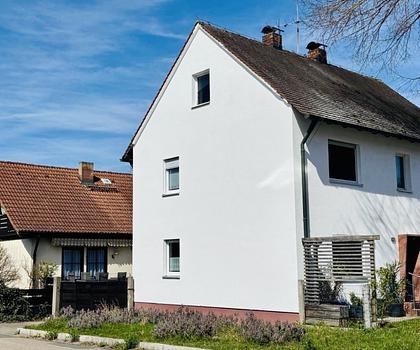 Ideal für Eltern und Großeltern ...
Ensemble mit 2 Wohnhäusern ...