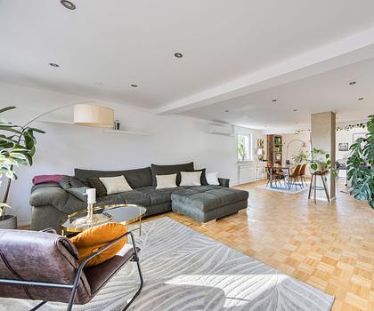 Viel Raum und Privatsphäre: Charmante 4-Zi.-Wohnung - Ihr neues Zuhause in guter Lage von Schwabach