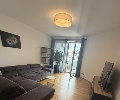 schöne,hochwertige 3 Zimmer Whg, Nähe Friedrich Ebert Platz