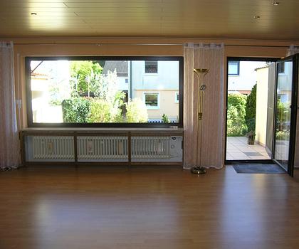 Gepflegtes Reihenmittelhaus mit Garage