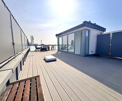 Exklusiv Wohnen am Park ...
Penthaus mit großer Dachterrasse ... 