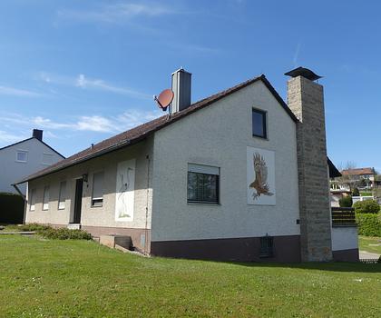Einfamilienhaus mit herrlichem Fernblick  in Sachsen b. Ansbach!