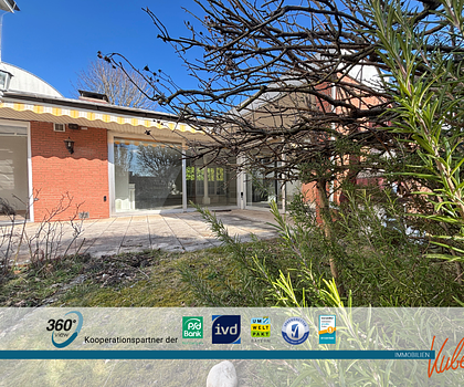 IMMO KUBE! Nicht freistehender 7 Zi.-Bungalow in Nbg.-Erlenstegen mit Garten und 2 Stellplätzen