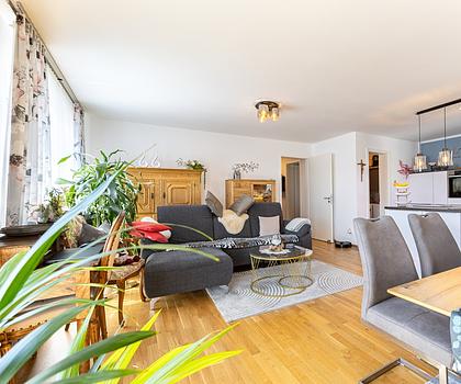 Penthouse-Wohnung mit Dachterrasse in ruhiger Lage