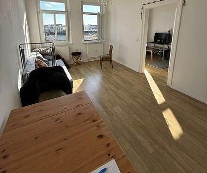 Schöne 2-Zimmer Wohnung an der Fürther Stadtgrenze - ab sofort!