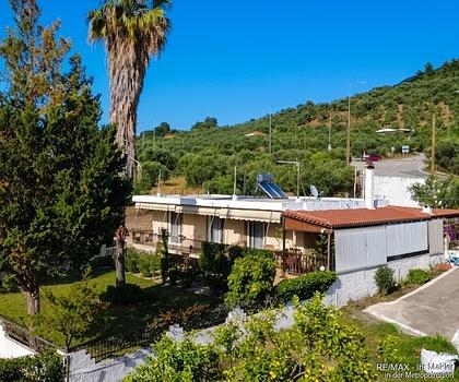 Freistehendes Einfamilienhaus in ruhiger Naturlage nördlich von Athen