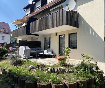 3 plus 1 .... 
Terrassenwohnung mit großem Hobbyraum ...